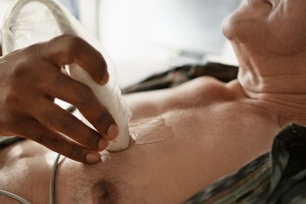 MAN HAVING ULTRASOUND SCAN