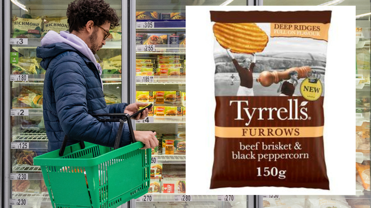 Man holding basket in supermarket / Tyrrells crisps