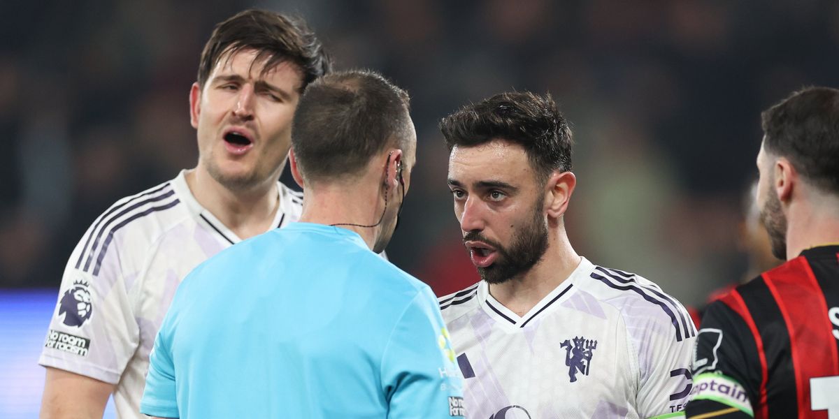 Manchester United draw with Bournemouth as England star sent off and controversial decision sparks fan fury Manchester United draw with Bournemouth as England star sent off and controversial decision sparks fan fury