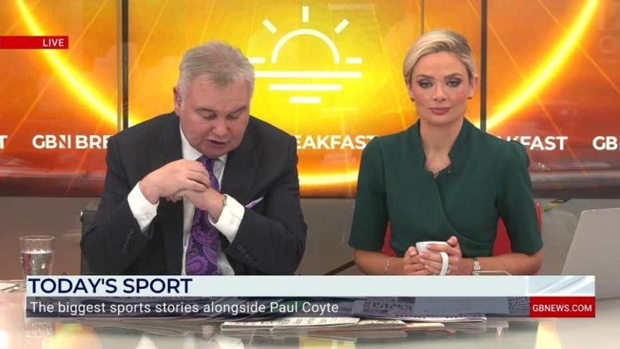 Gary Neville brands Manchester United star a 'waste of time' after loss to 10-man Everton at Old Trafford