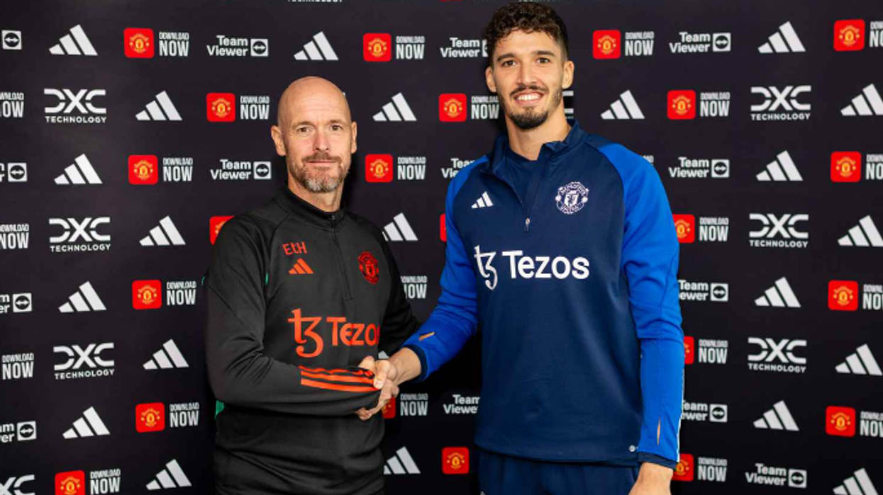 Man Utd transfer news Altay Bayindir