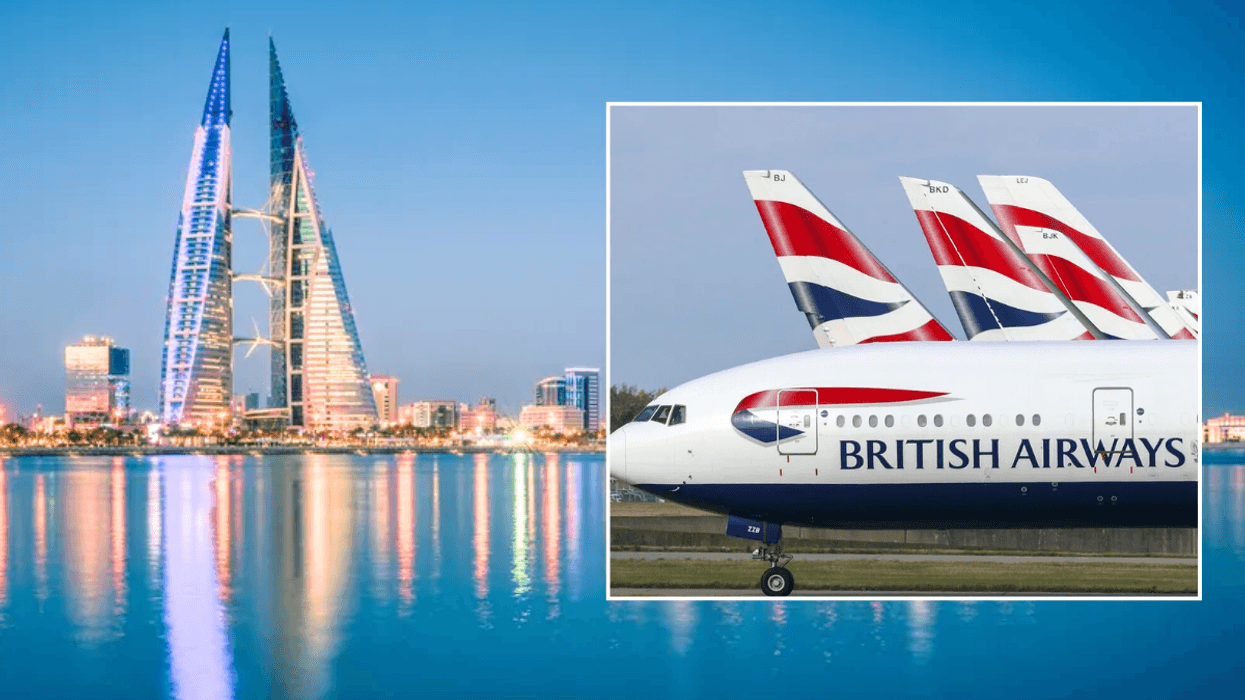 Manama City, Bahrain / British Airways plane