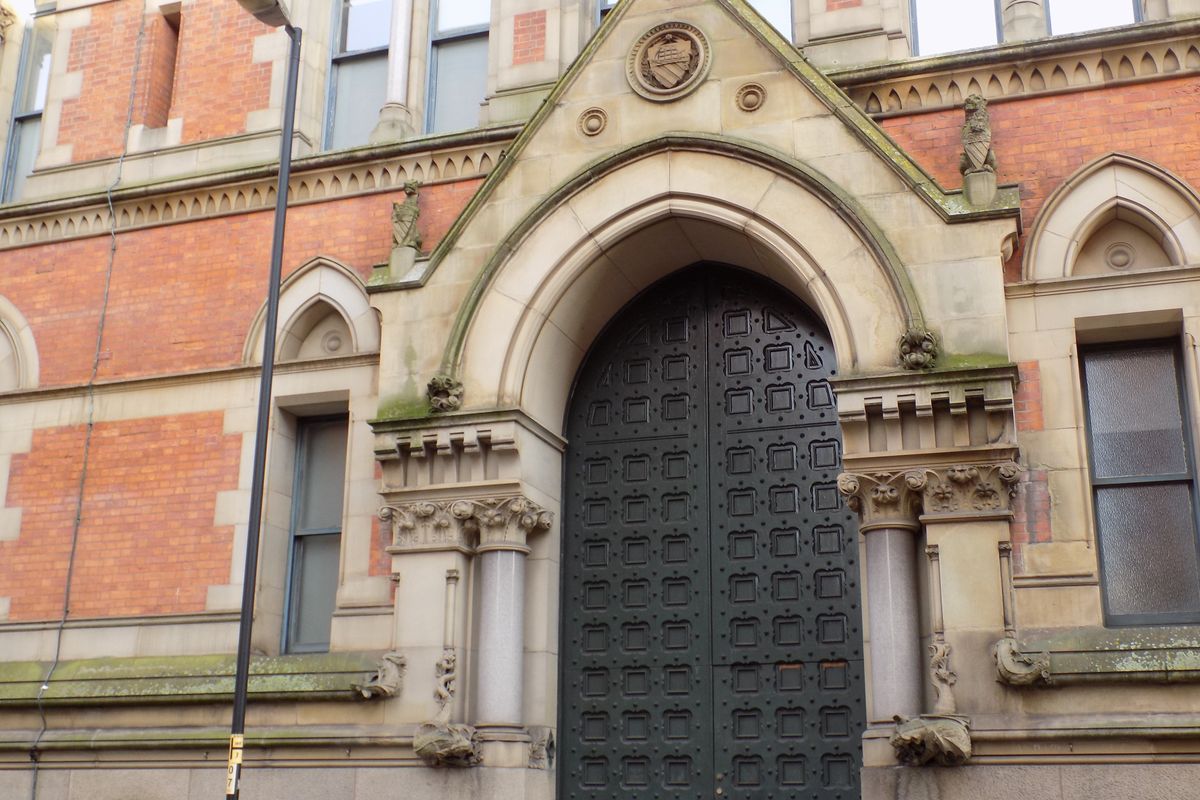 Manchester Minshull St Crown Court