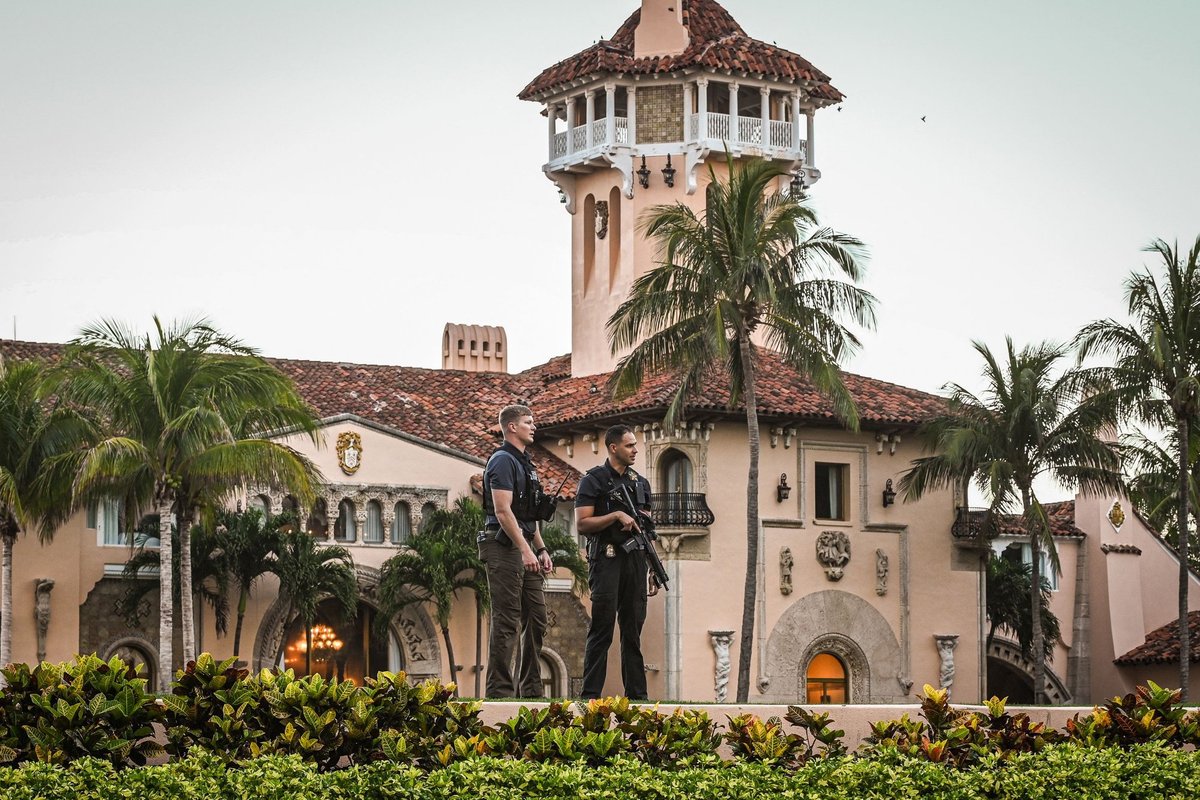 Mar-A-Lago guards