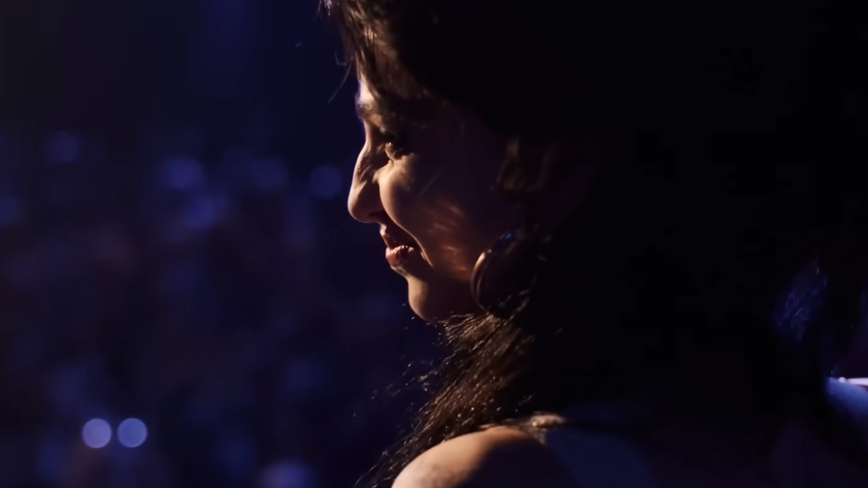 Marisa Abela plays Amy Winehouse