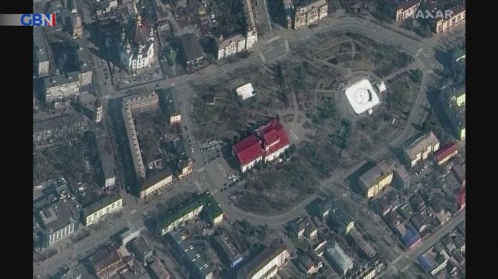 Mariupol devastation pictured after Russian forces bomb civilians in Ukrainian theatre