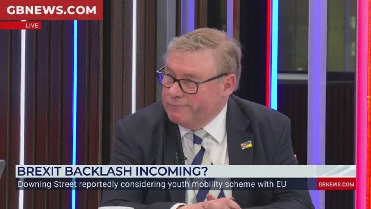 ‘MAJOR surrender’: Mark Francois fears ‘camouflaged’ Keir Starmer plot to undo Brexit