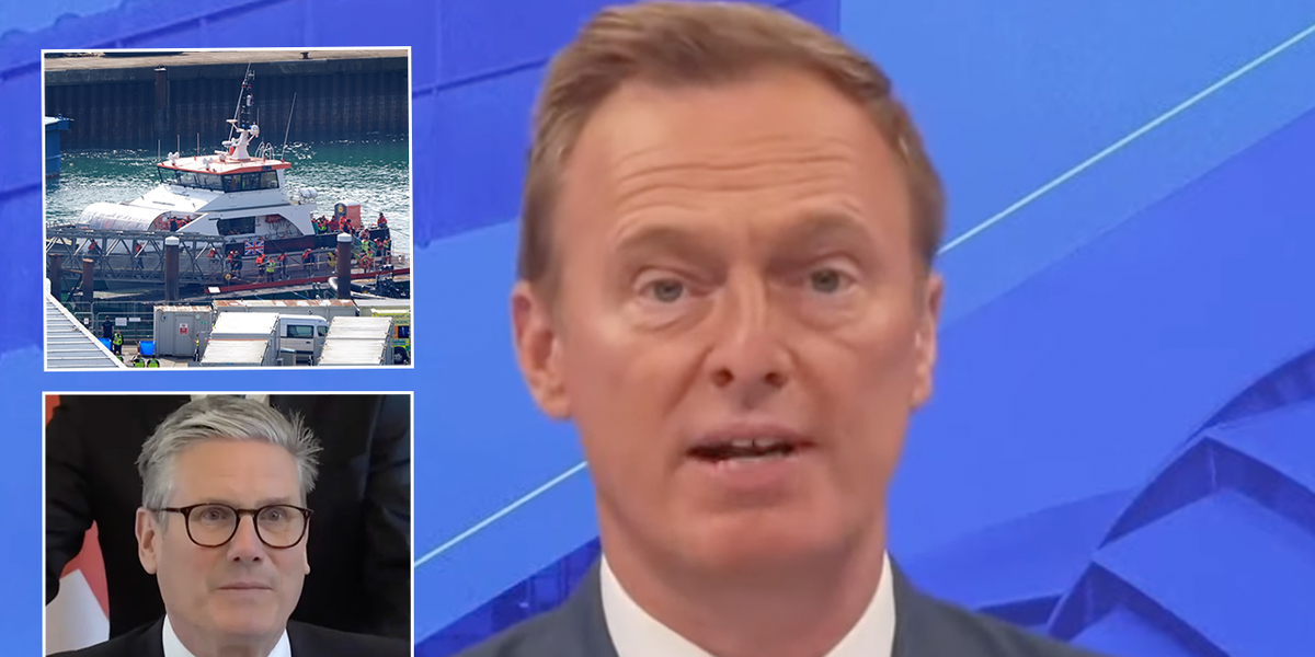 NextImg:‘For the birds!’ Martin erupts as Starmer hatches new Channel migrant crisis plan