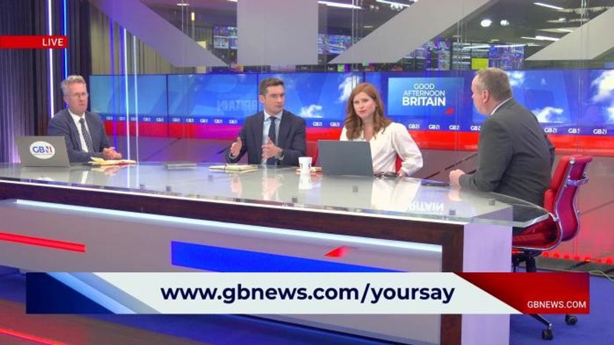 WATCH: Mark White says it is 'easy' for ministers to go to Calais to see migrant crisis