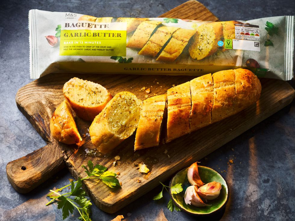 Marks & Spencer garlic bread