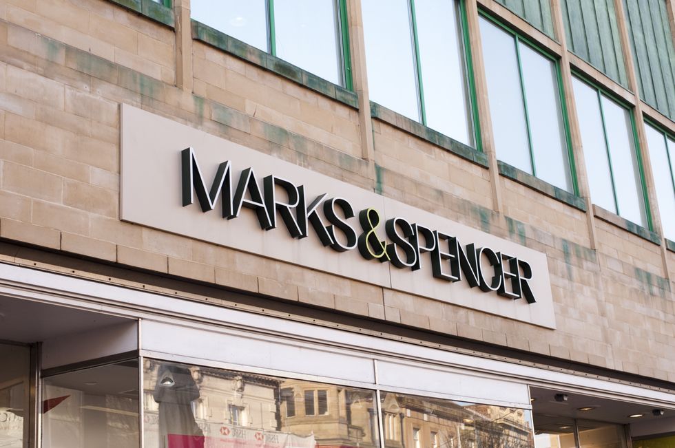 MARKS & SPENCERS SHOP