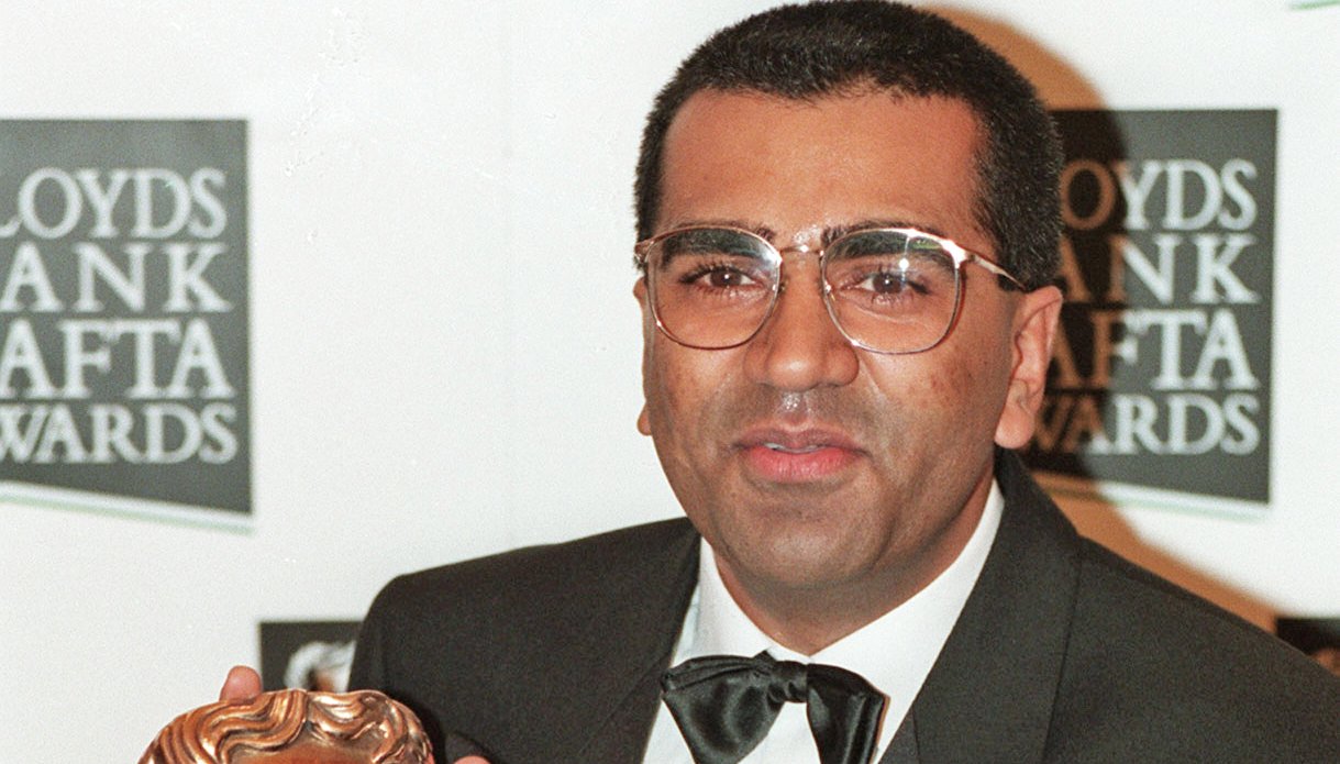 Martin Bashir with the BAFTA award he won for his interview with the Princess of Wales.
