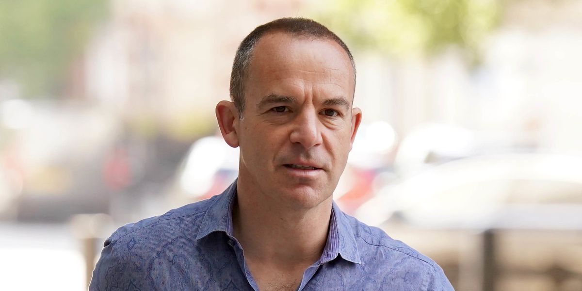 NextImg:Martin Lewis shares 'no-brainer' deal for people staying on energy price cap