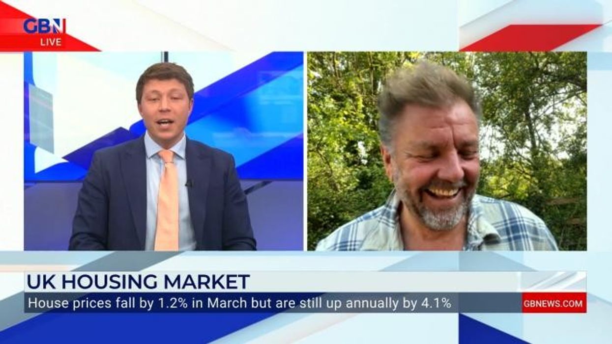 Martin Roberts 'collapses' live on GB News after returning from the brink of death