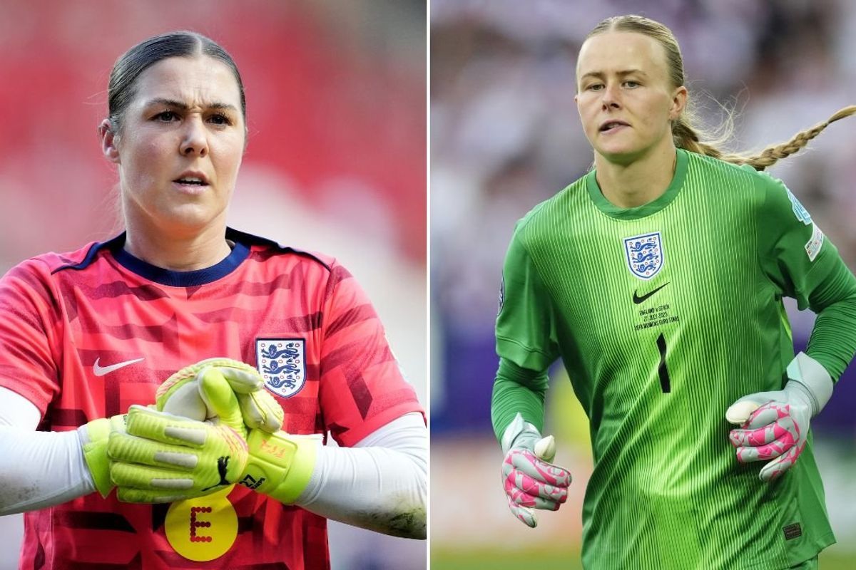 Mary Earps and Hannah Hampton