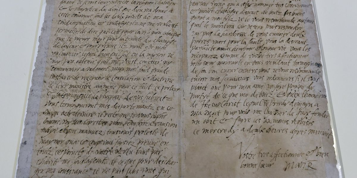 Mary Queen of Scots’ final letter written just hours before execution to go on display for first time in a decade Mary Queen of Scots’ final letter written just hours before execution to go on display for first time in a decade