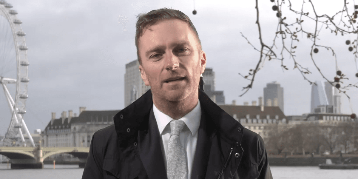 Keir Starmer slapped down for ‘failure of judgement’ after gifting peer £77k after sacking Keir Starmer slapped down for ‘failure of judgement’ after gifting peer £77k after sacking