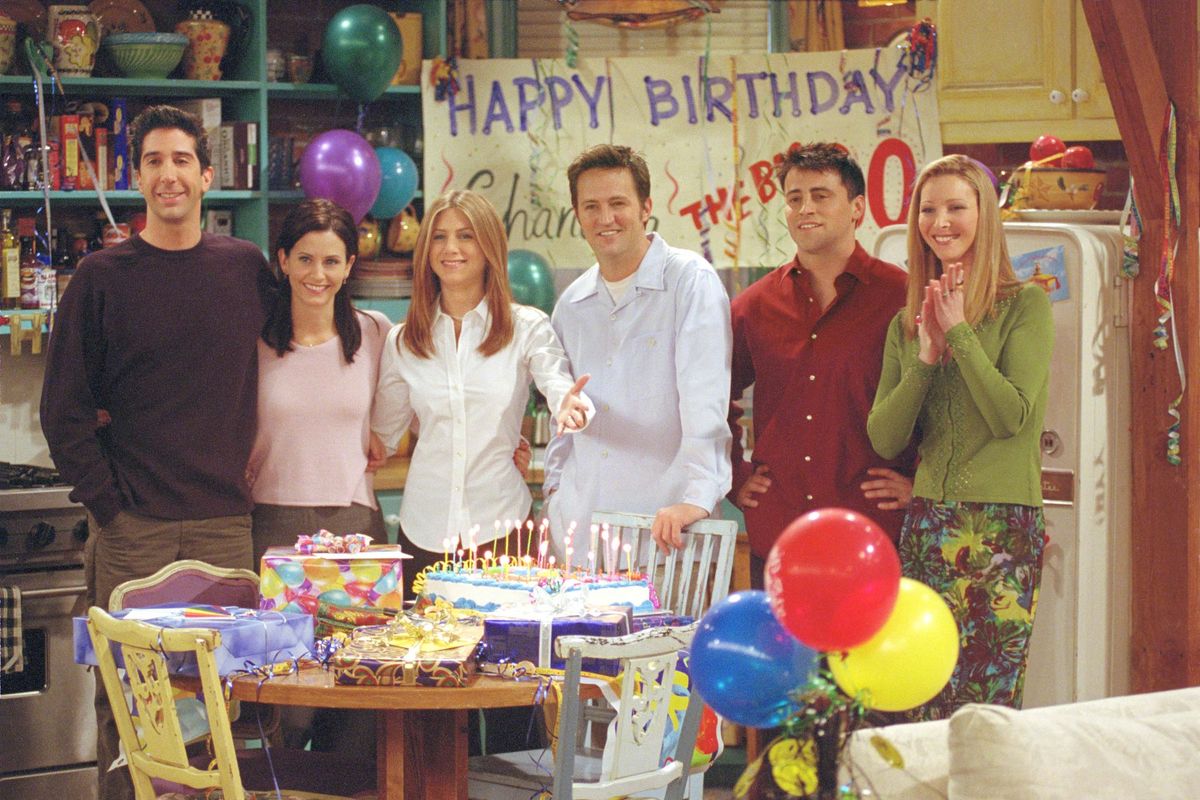 Matthew Perry (third from right)