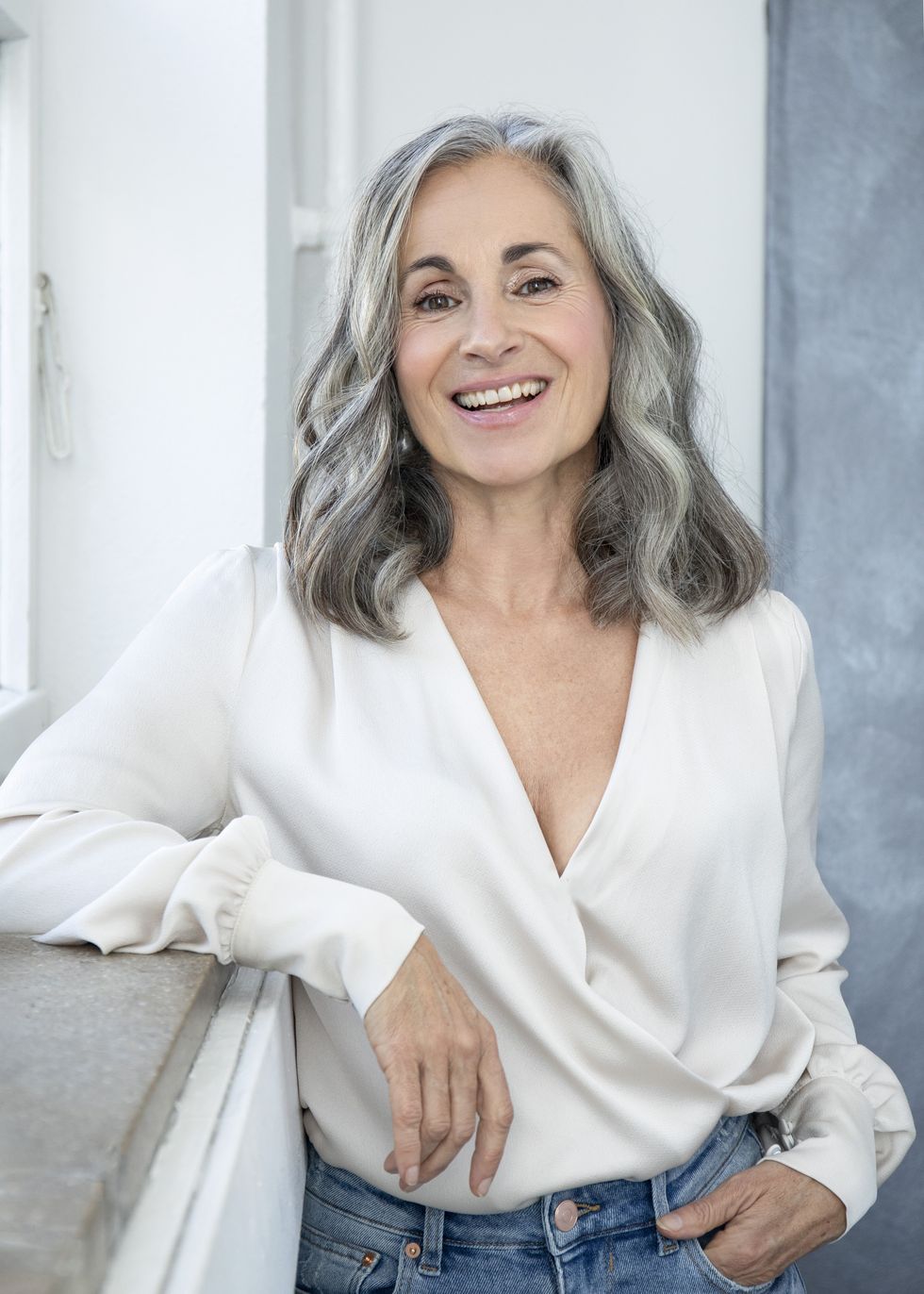 Mature woman with volume in her hair