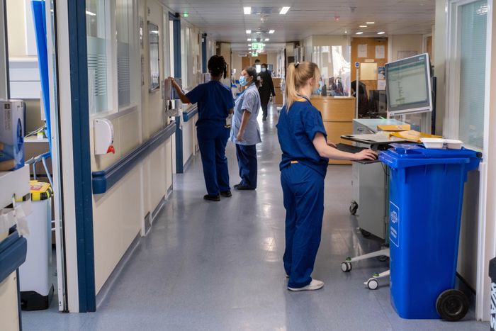 Medics say they are being led to quit the profession\u200b