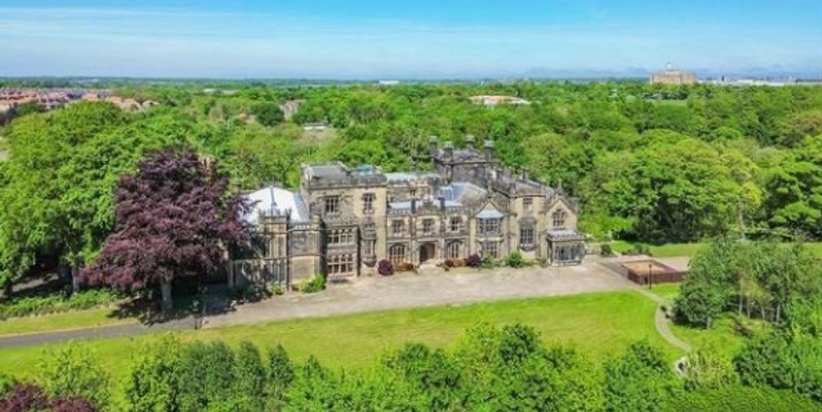 From a ‘glam’ medieval townhouse in Wales to ‘the ultimate symbol of London luxury’ From a ‘glam’ medieval townhouse in Wales to ‘the ultimate symbol of London luxury’