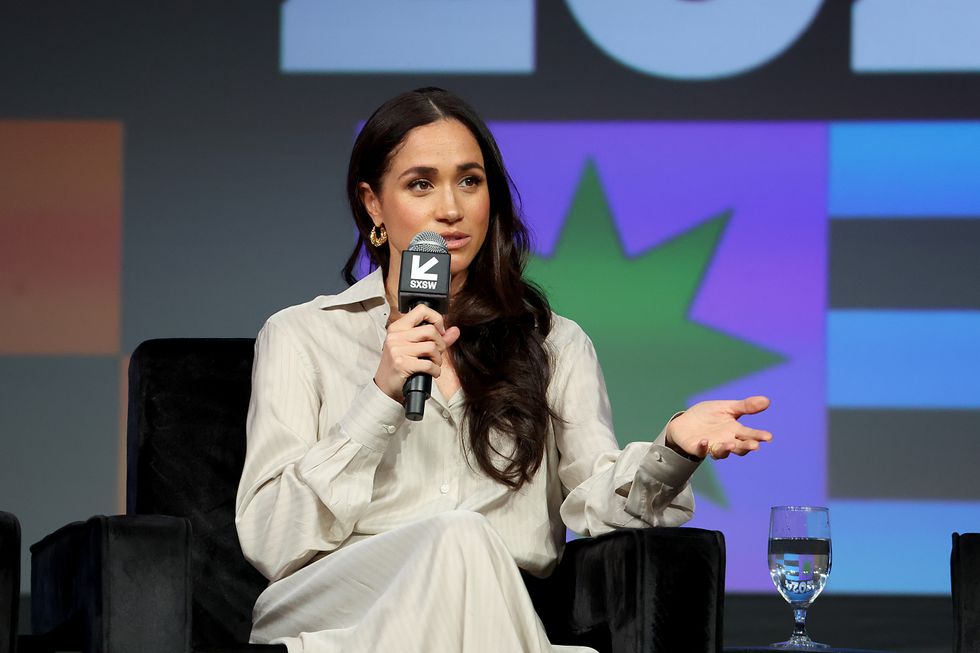 Meghan Markle sparks bitter row over Nigeria trip: 'She's not worth ...