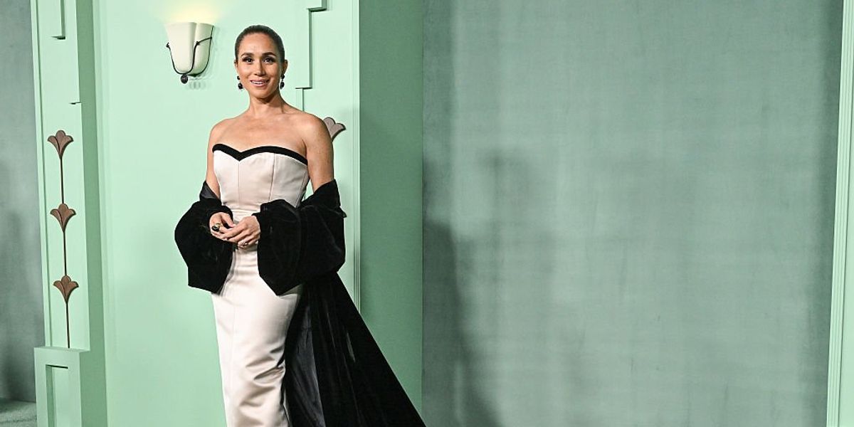 Meghan Markle stuns in glam outfit at LA attending fundraising gala honouring Beyonce’s mother Meghan Markle stuns in glam outfit at LA attending fundraising gala honouring Beyonce’s mother