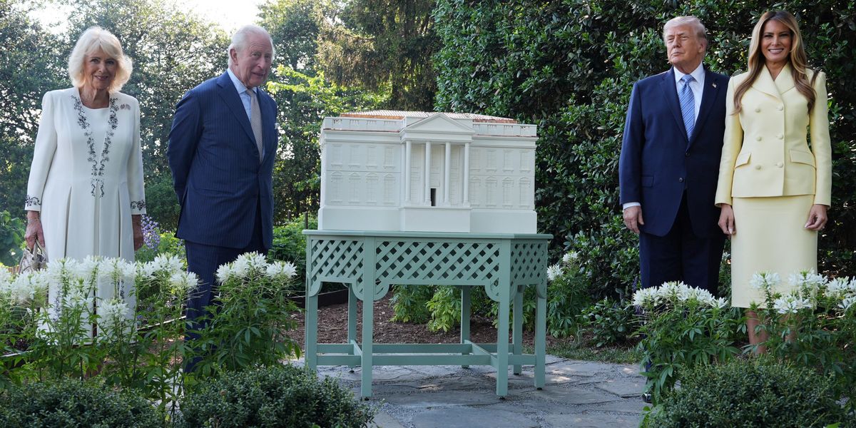 Melania Trump shows off new beehive to Queen Camilla and King Charles Melania Trump shows off new beehive to Queen Camilla and King Charles