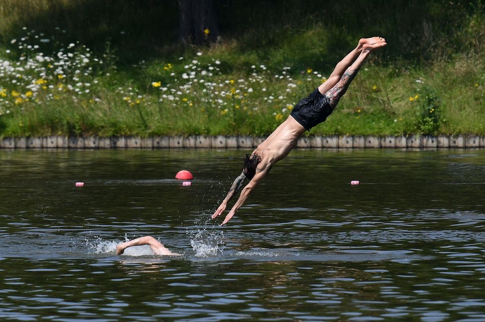 Men's pond operates on the same principle for men