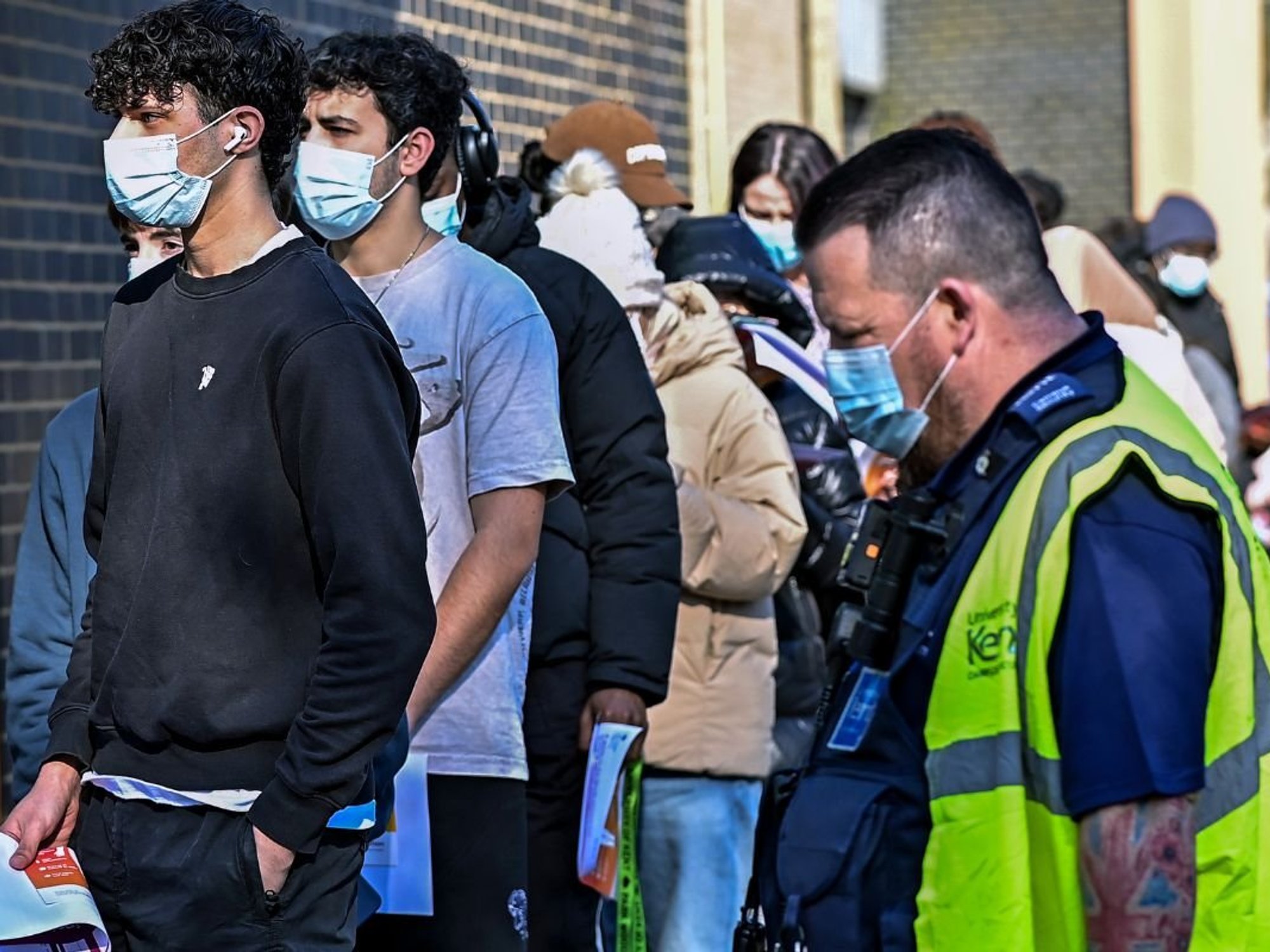 MENINGITIS VACCINE QUEUE