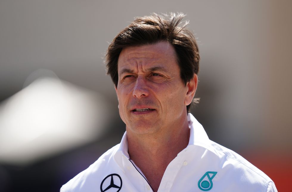 Mercedes want to bring in Adrian Newey