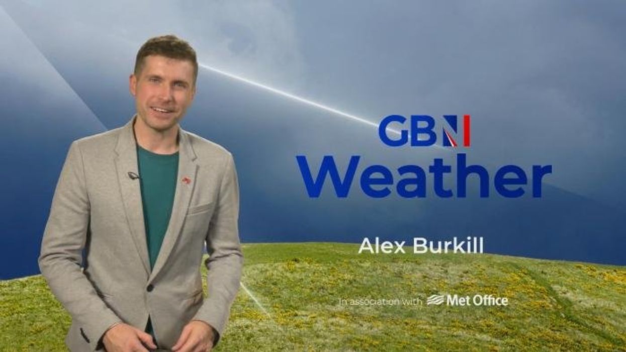 UK weather: Storm Benjamin sends 70mph Polar gales hurtling towards Britain as temperatures set to plummet to -5C