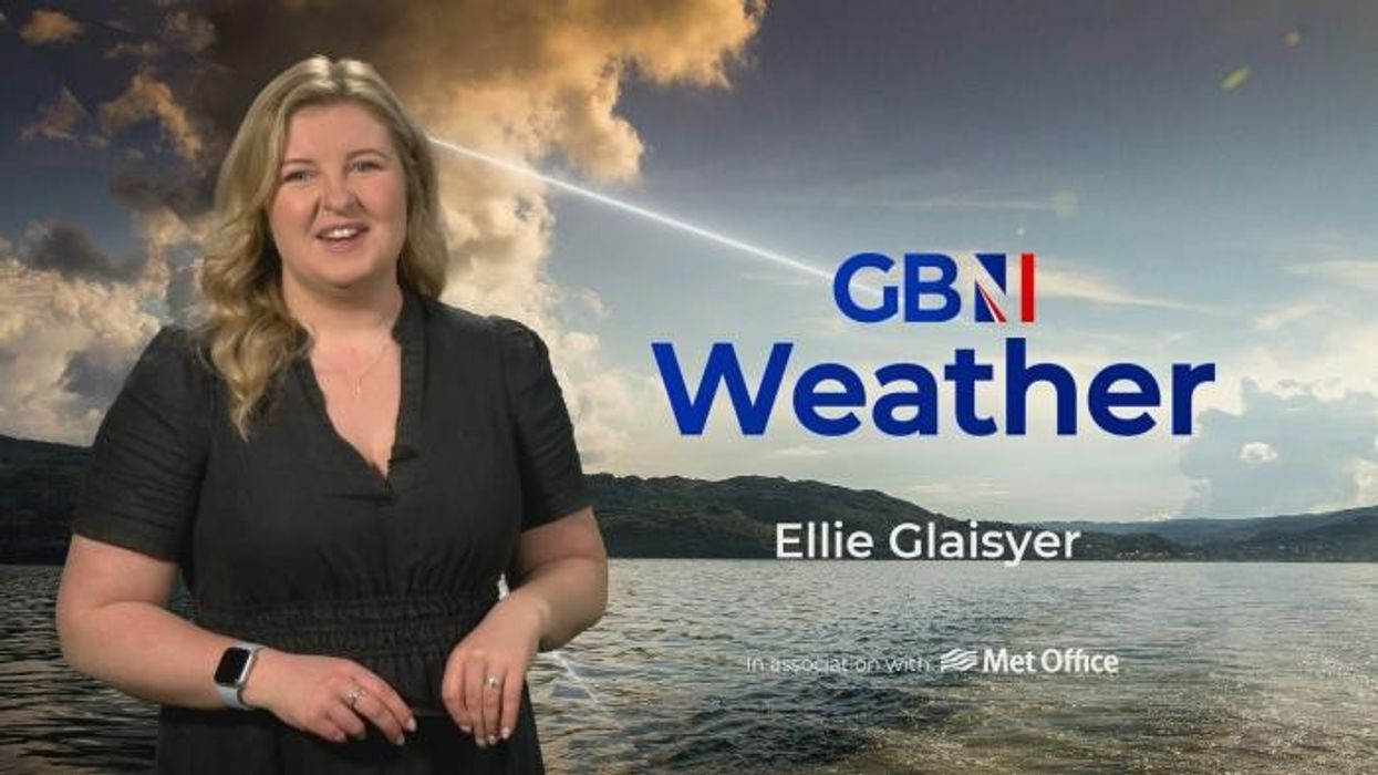 UK weather: Britain hit by ‘anticyclonic’ battle zone as eerie ‘fret and haar’ looms