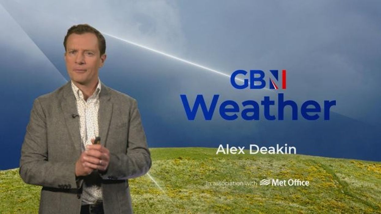 UK weather: 'Flaming June' to send mercury soaring as Britain 'just 10 days away' from 30C blast