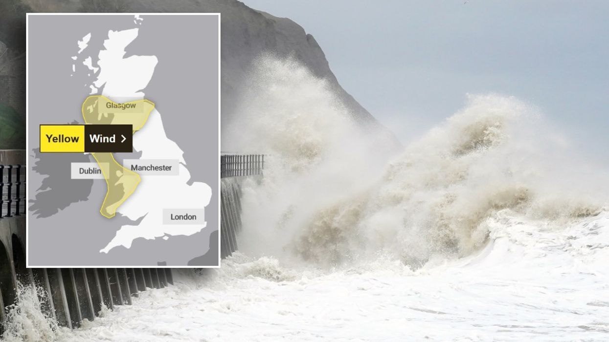 Met Office weather warning and waves