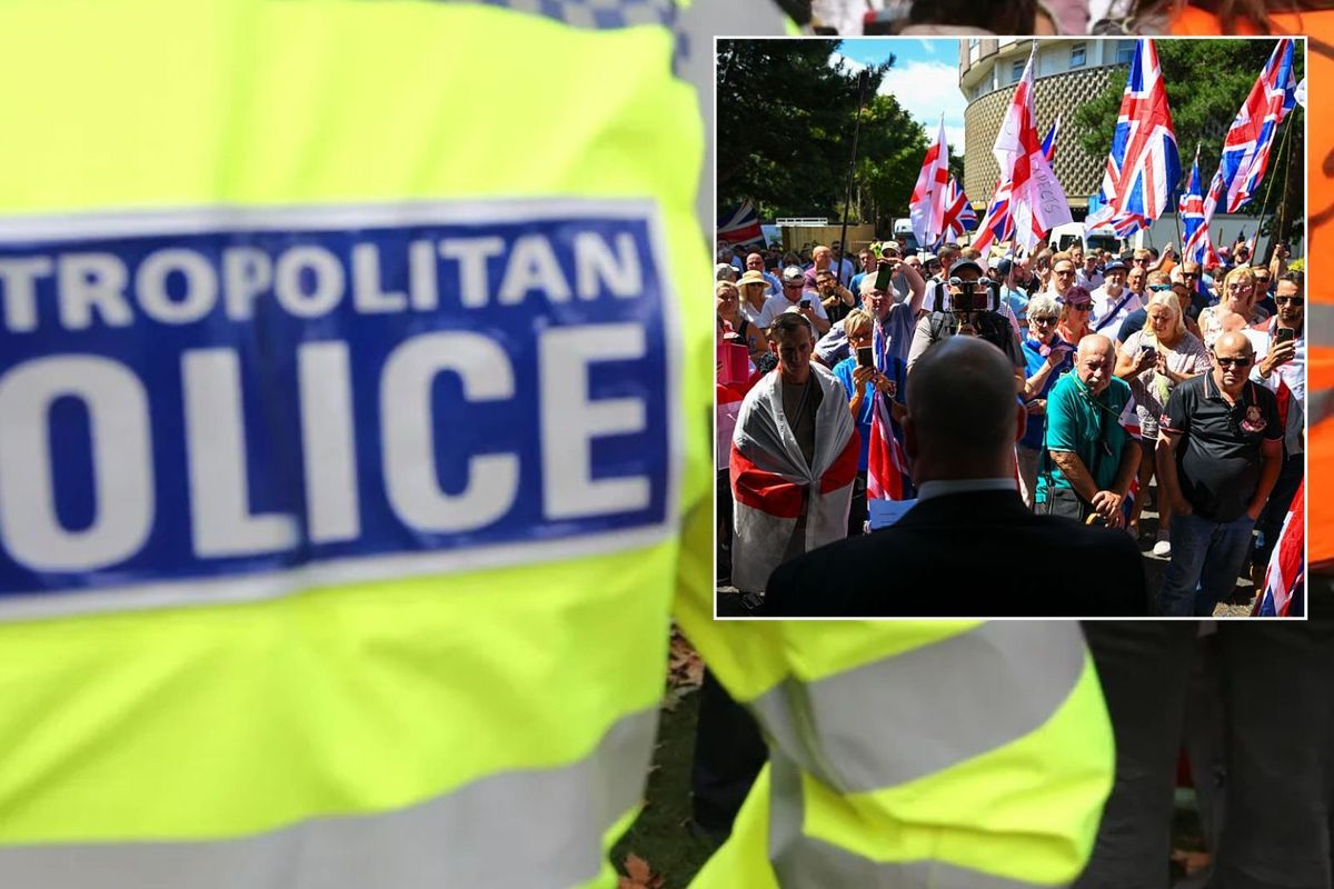 Met Police accused of breaking own rules by banning UKIP rally over safety concerns for Muslims