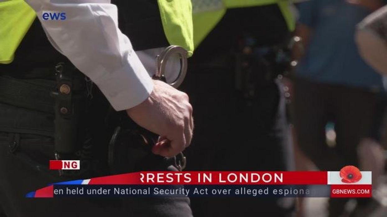 Met Police arrest three men on suspicion of aiding Russian intelligence