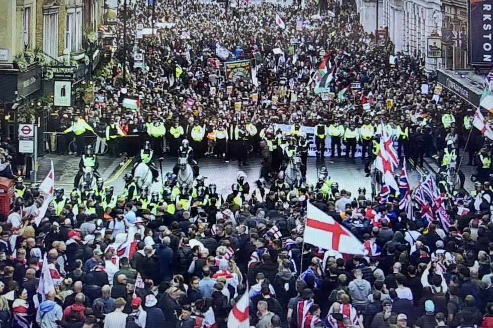 Met Police footage showing the 'sterile zone' between the Tommy Robinson-led 'Unite the Kingdom' march and the 'March Against Fascism', organised by Stand Up To Racism