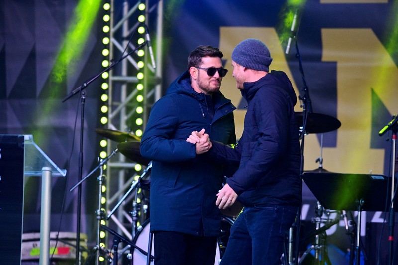 Michael Buble makes his feelings clear on Meghan Markle and Prince Harry  after meeting in Canada