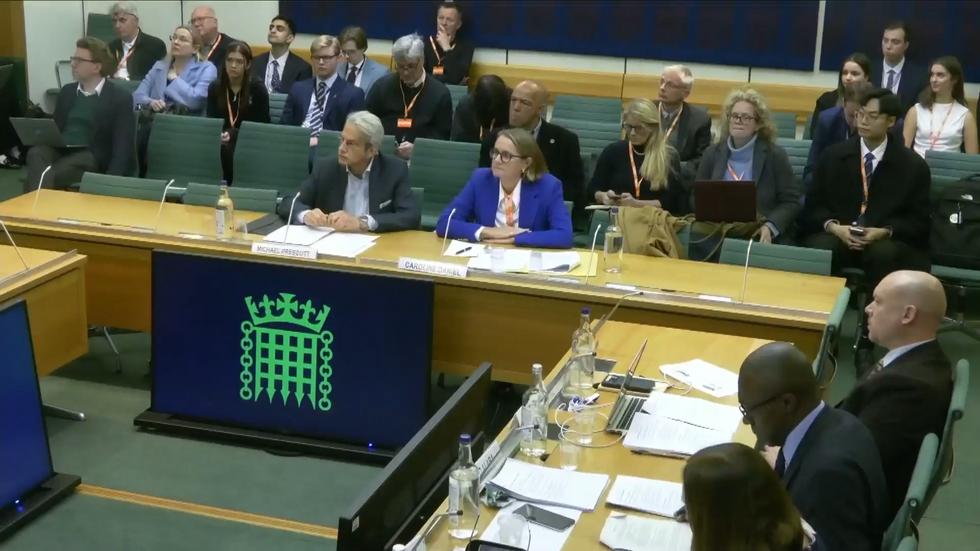 Michael Prescott, Caroline Daniel