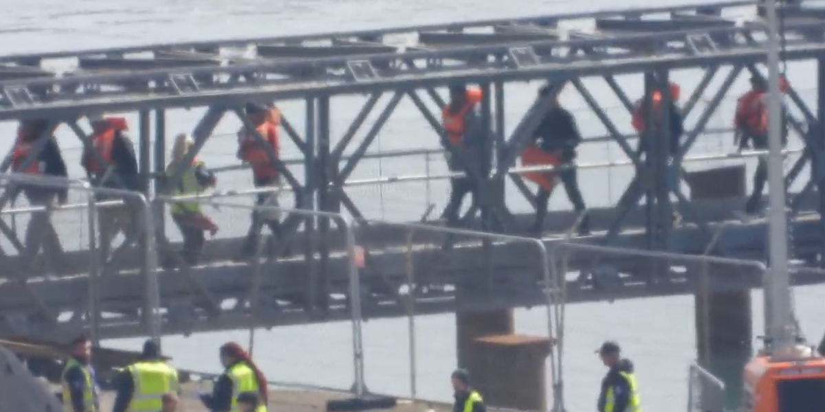 NextImg:Migrant crisis: Over 5,500 small boat arrivals this year after another 140 cross today