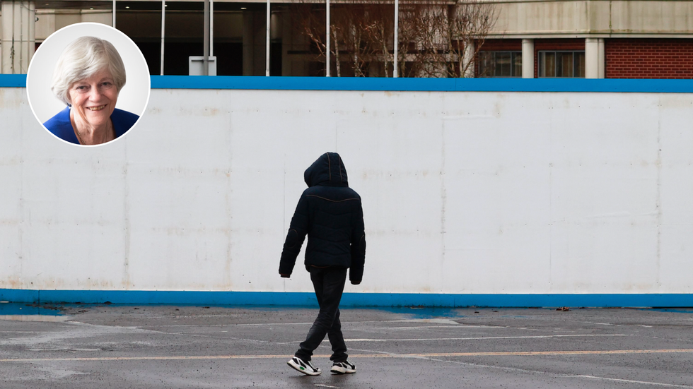 Migrant outside hotel