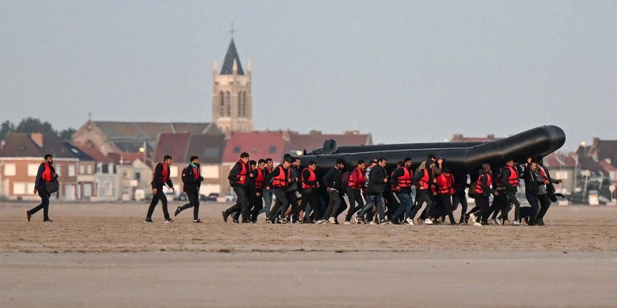 NextImg:EU migrant deal: Bloc passes major plan to strengthen borders and send back failed asylum seekers