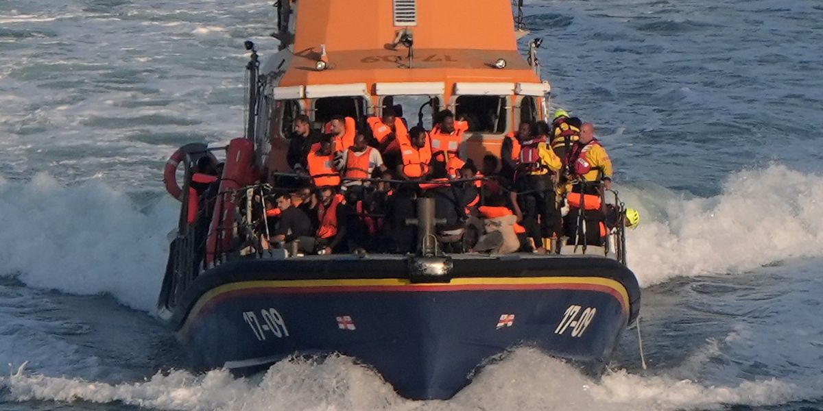 NextImg:Border Force declares 'Red' day in Channel as hundreds of small boat migrants cross illegally on new Home Secretary’s first full day in office