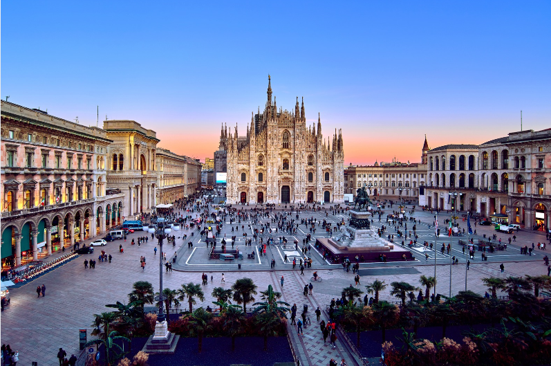 Milan Cathedral, Piazza Duomo, Milan