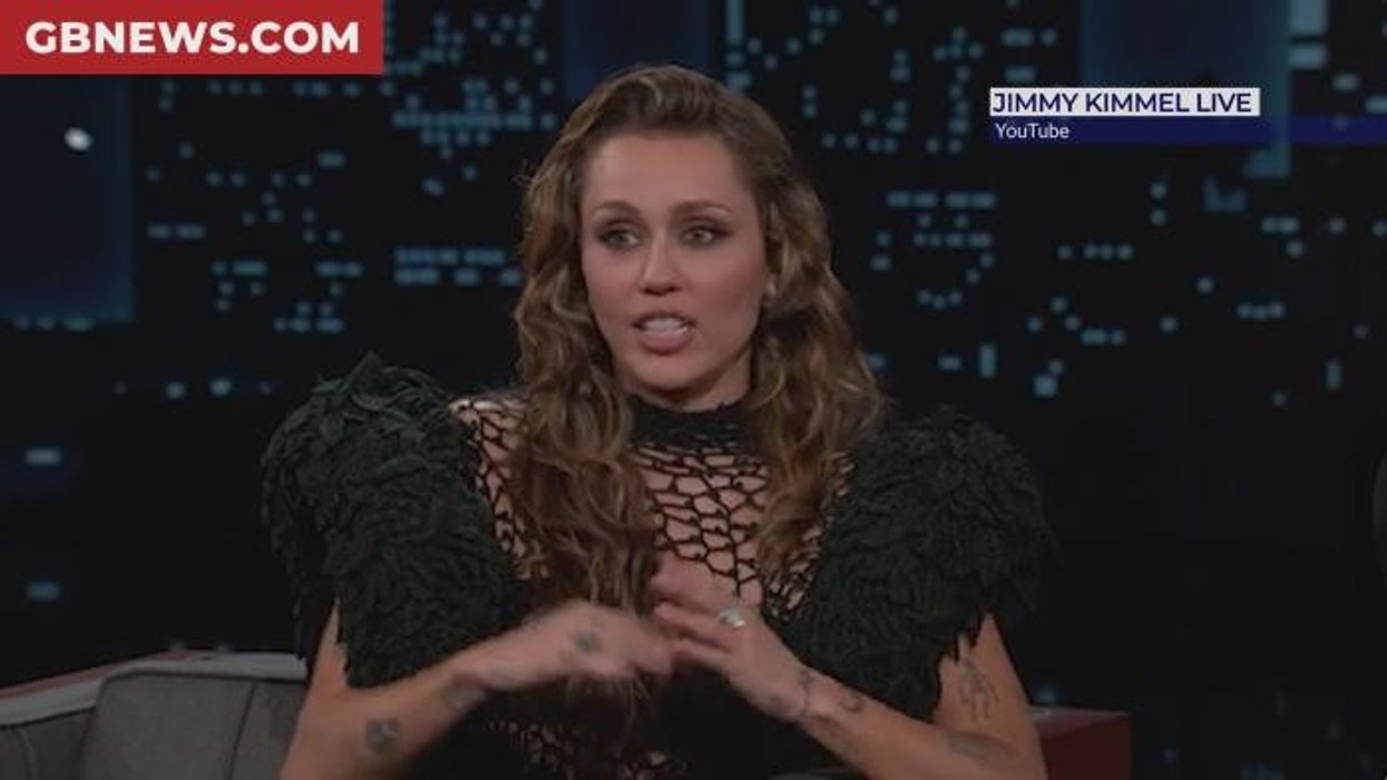 Miley Cyrus, 32, slammed for 'disrespectful' behaviour towards fans during London event: ‘Treated like trash!’