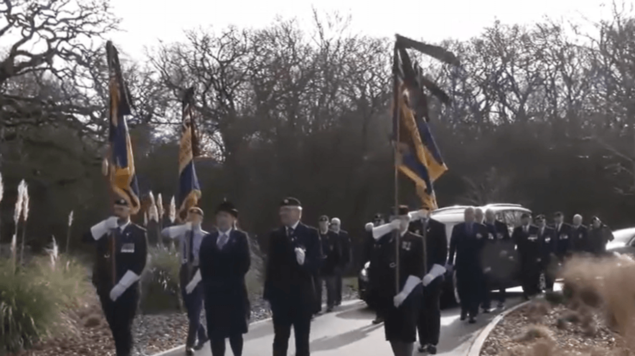 Military personnel have gathered in Hampshire to give a fond farewell to D-Day veteran Jim Justice