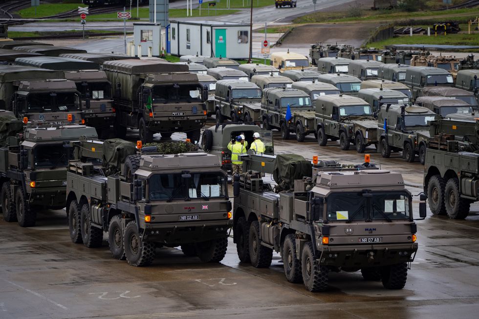 Military vehicles in Hampshire