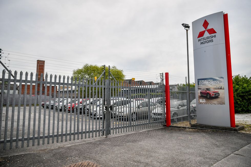 Mitsubishi forecourt