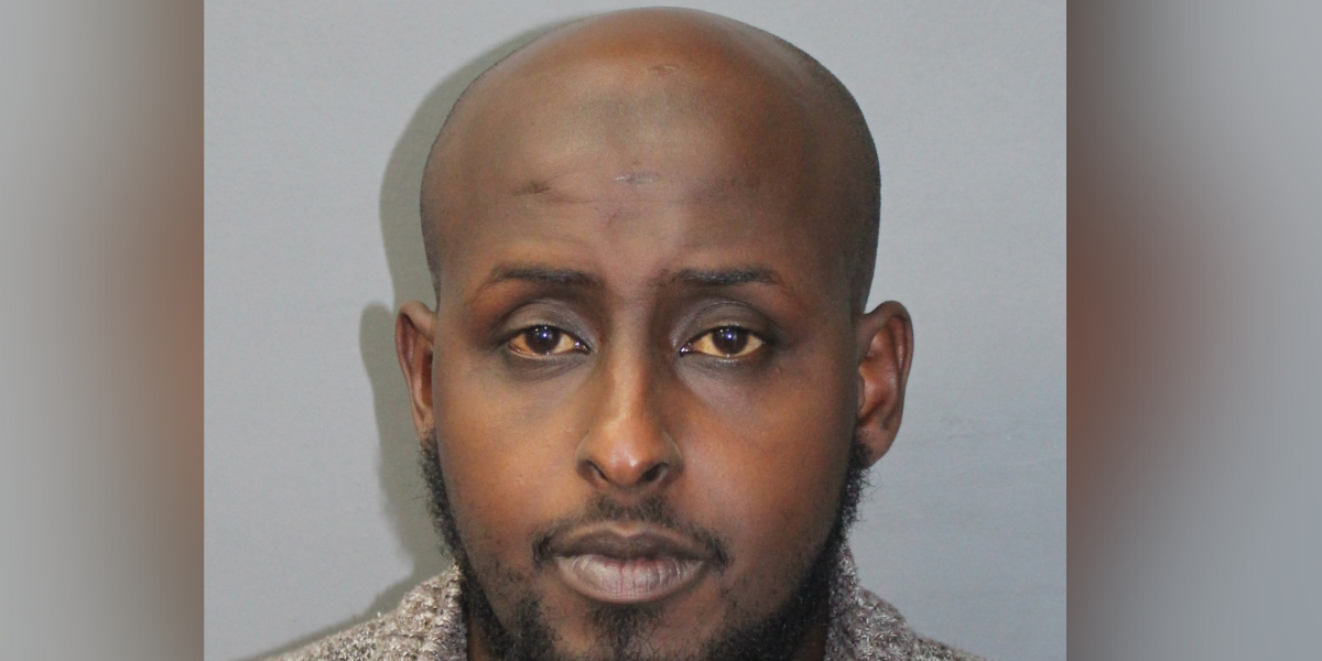 NextImg:'Wicked' predator jailed for 10 years after raping 'deeply unconscious' woman on park bench